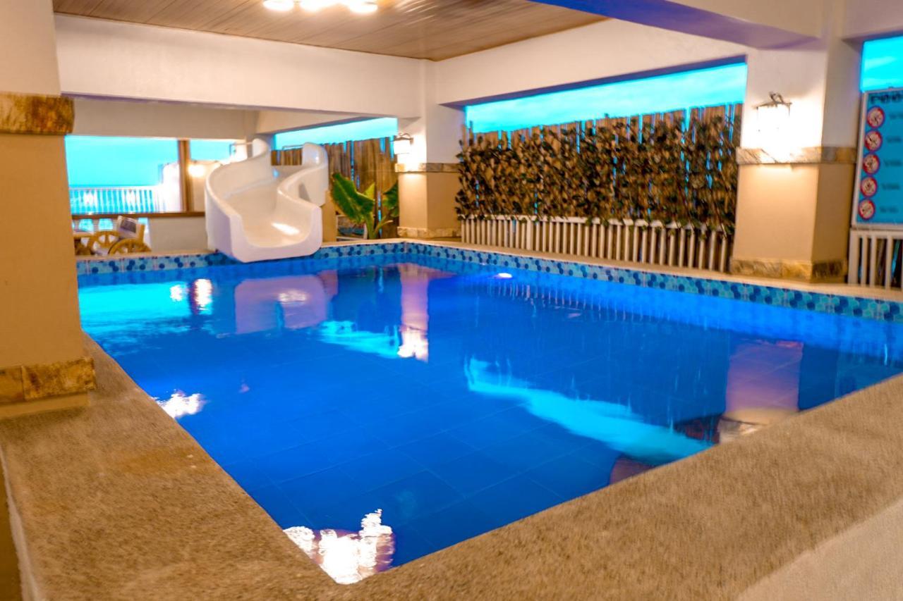 Puffer Isle Resort Dingalan 外观 照片