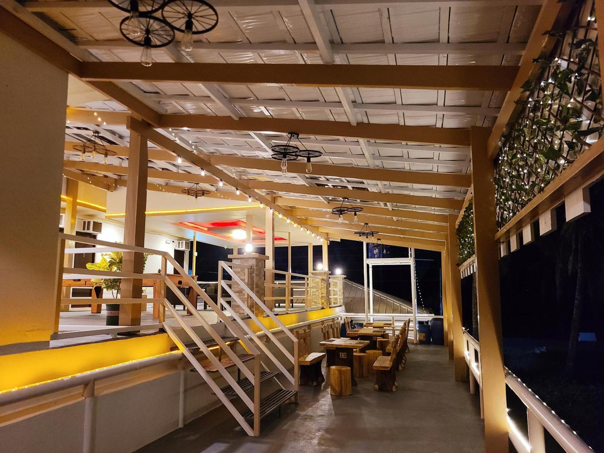 Puffer Isle Resort Dingalan 外观 照片